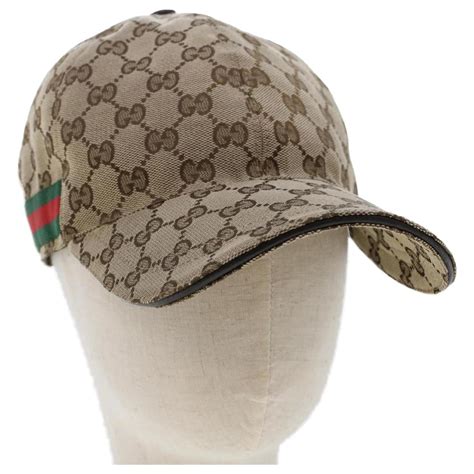 combien coûte une casquette gucci|casquette gucci homme luxe.